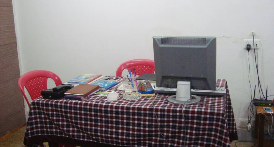 Hotel Manora Palace, Srinagar 4